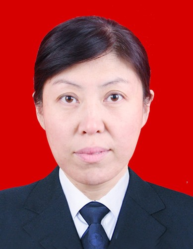 田华 办公室人员